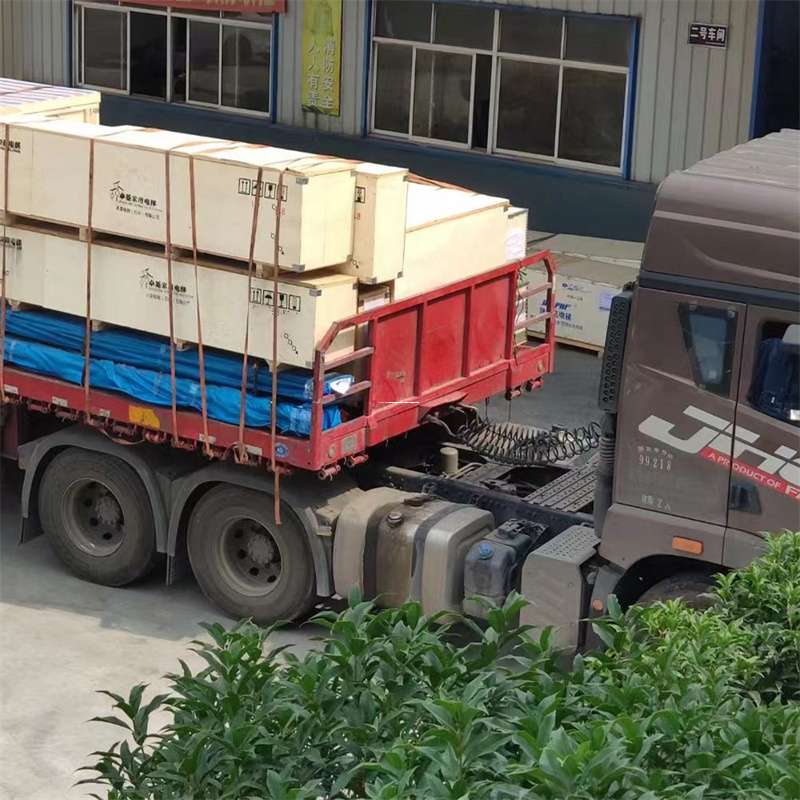 内蒙古锡林郭勒盟苏尼特右旗至新疆阿勒泰福海县物流专线，一站式服务，让您的货物畅行无忧